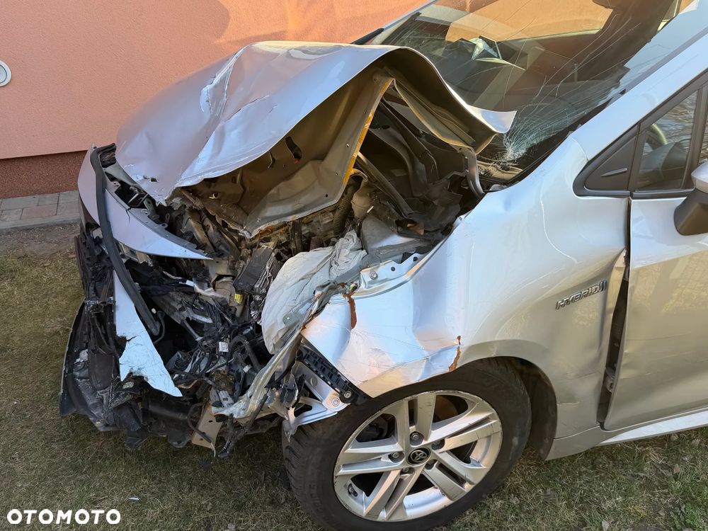 Toyota Corolla 1.8 Hybrid Comfort - 11