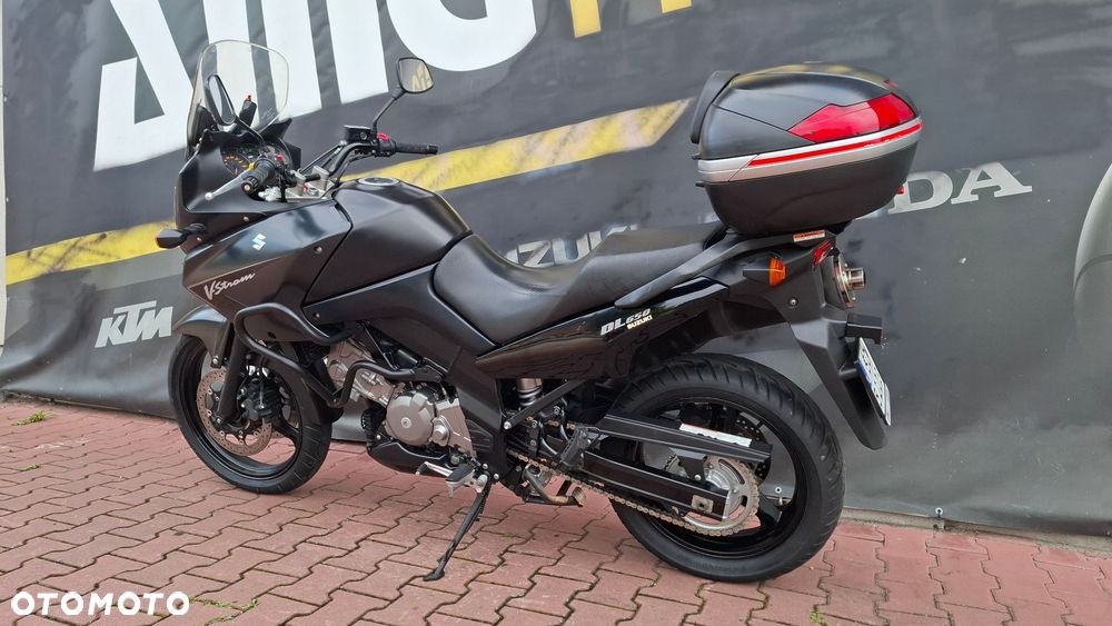 Suzuki DL - 7