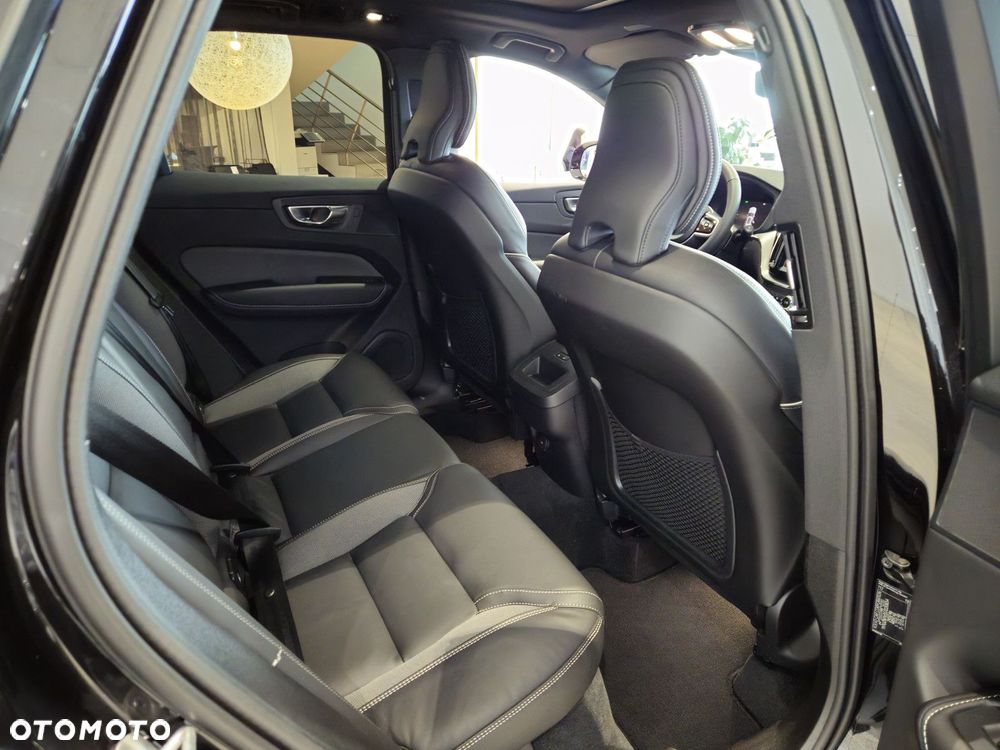 Volvo XC 60 - 28