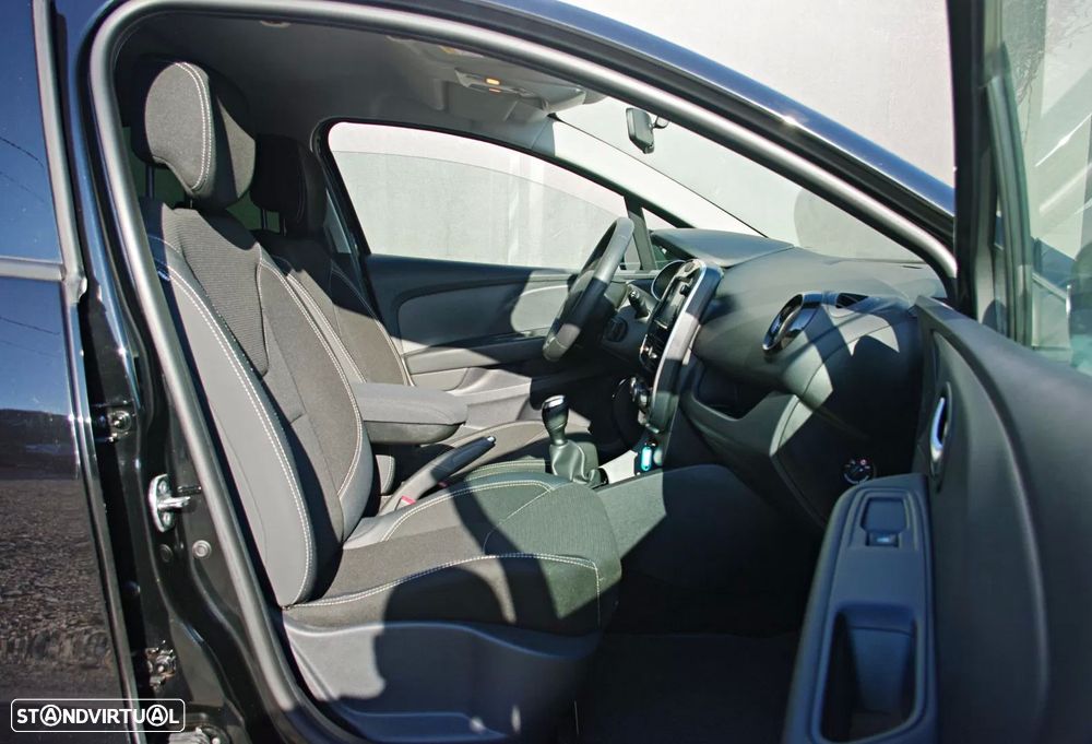 Renault Clio Sport Tourer 1.5 dCi Zen - 16