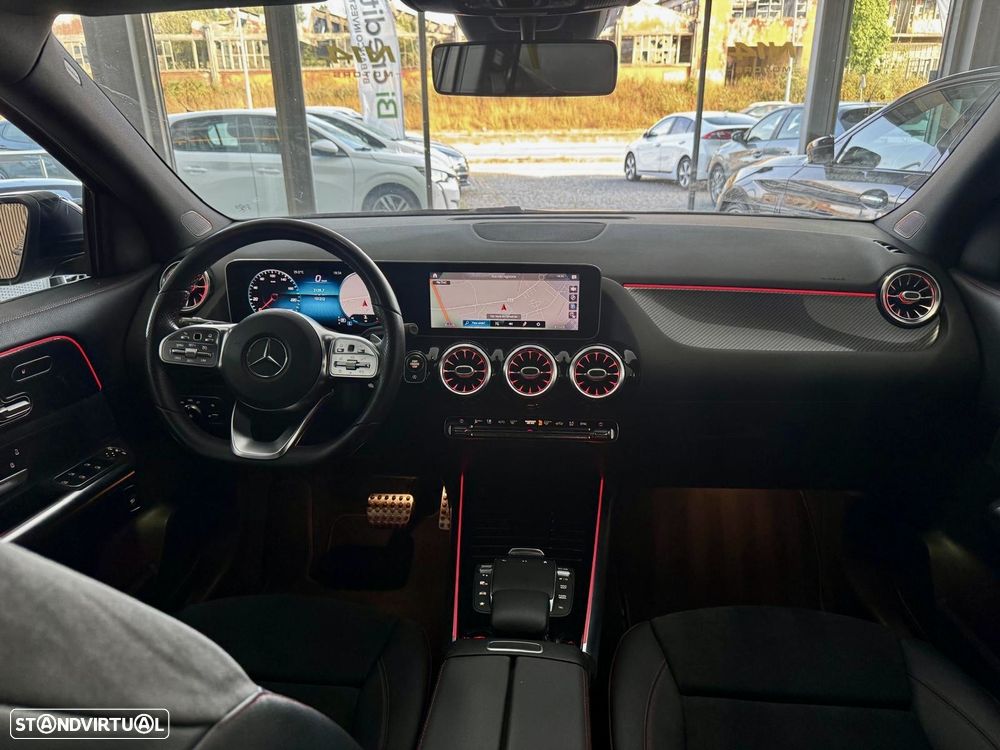 Mercedes-Benz GLA 200 d AMG Line - 24