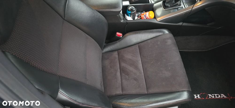 Honda Accord 2.2d Type-S Navi - 19