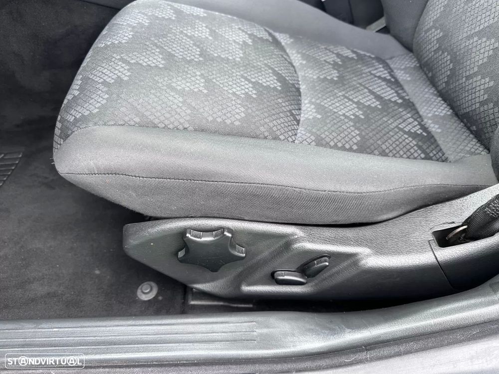 Mercedes-Benz C 220 CDi Avantgarde - 32