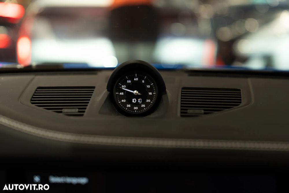 Porsche 911 Carrera PDK - 19