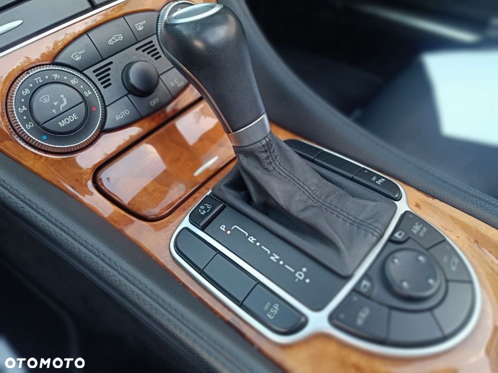 Mercedes-Benz SL 500 7G-TRONIC - 30