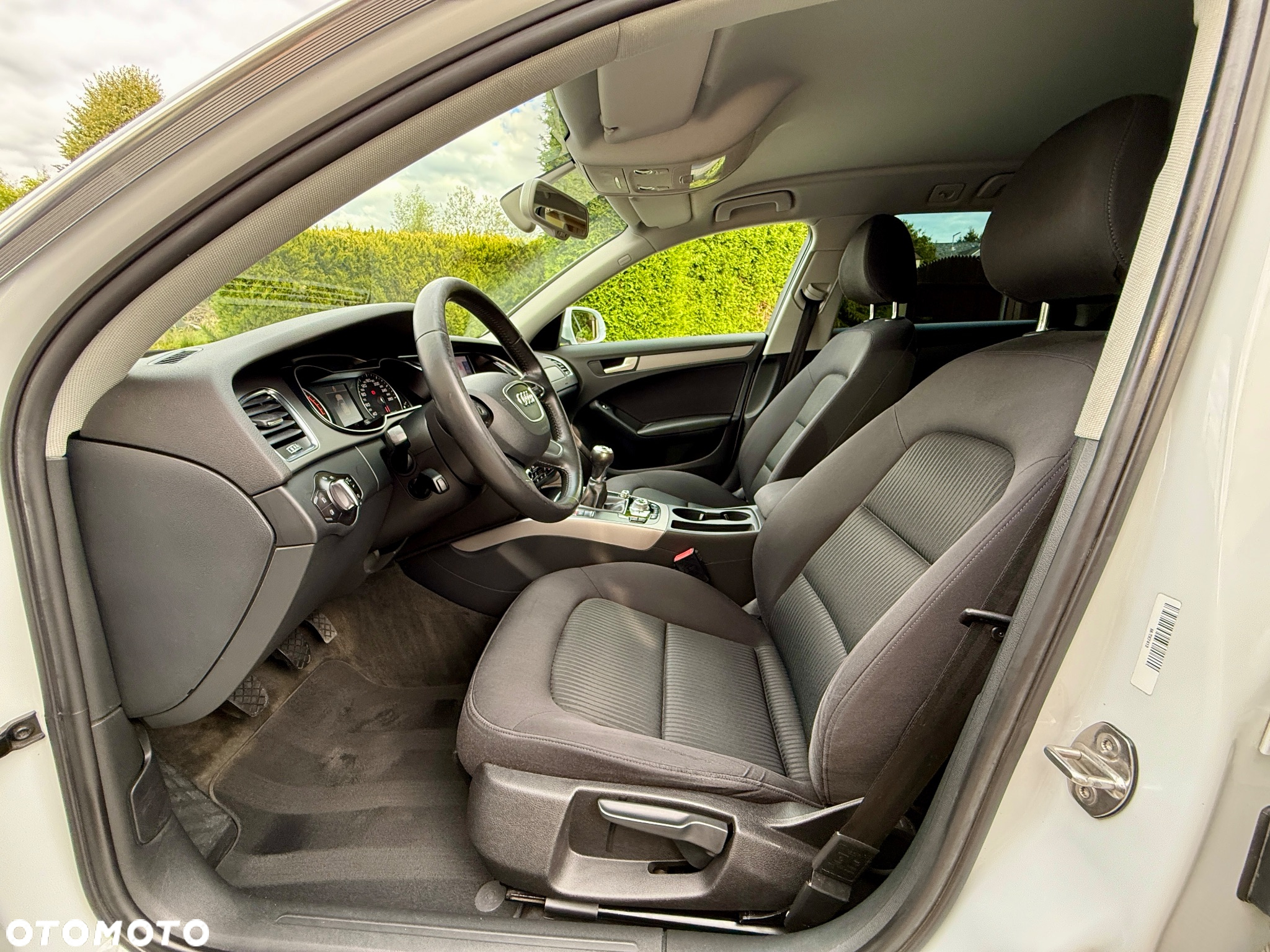 Audi A4 Avant 2.0 TDI - 14