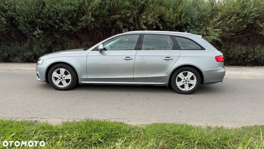 Audi A4 Avant 3.0 TDI DPF quattro S tronic S line Sportpaket - 16