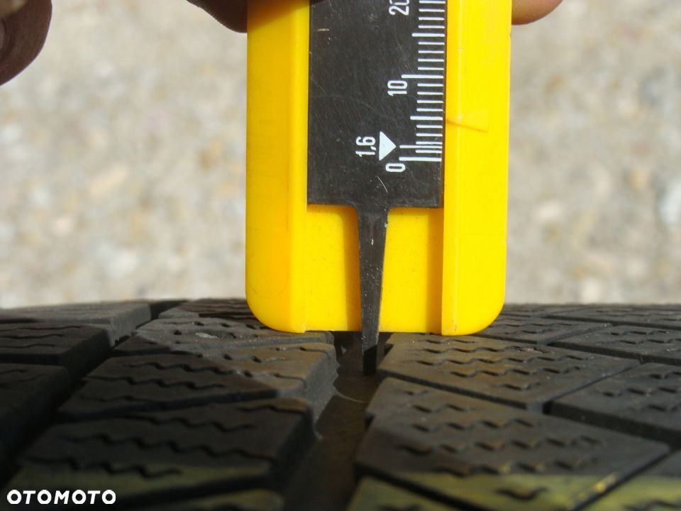 a281 5x120 BMW X5 E70 F15 9jx19 is48 opony zima 255/50 R19 - 14