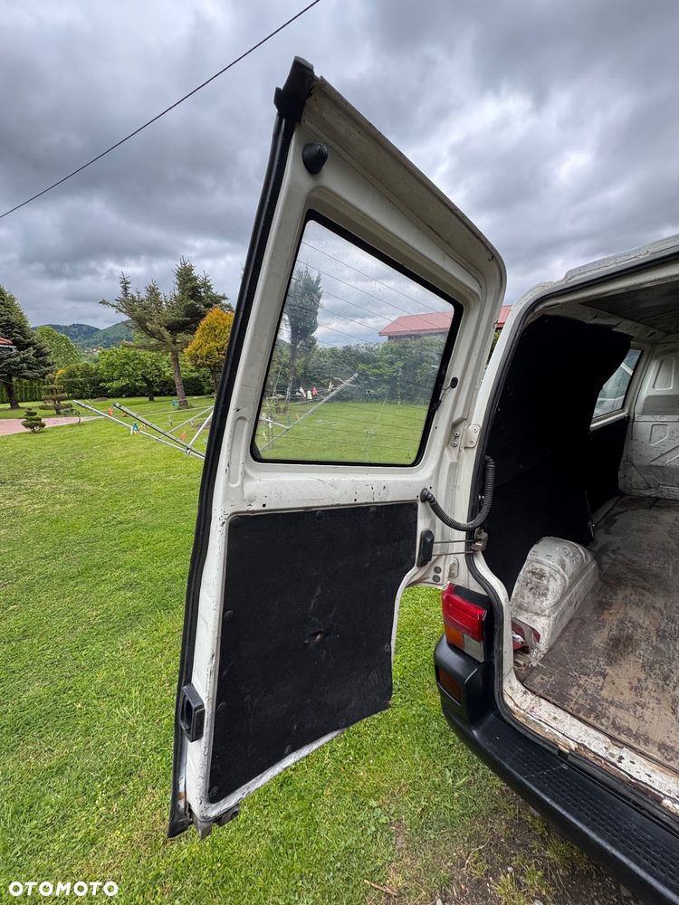 Volkswagen Transporter T4 2,5 TDI LONG Długi Zadbana ZDROWY - 17