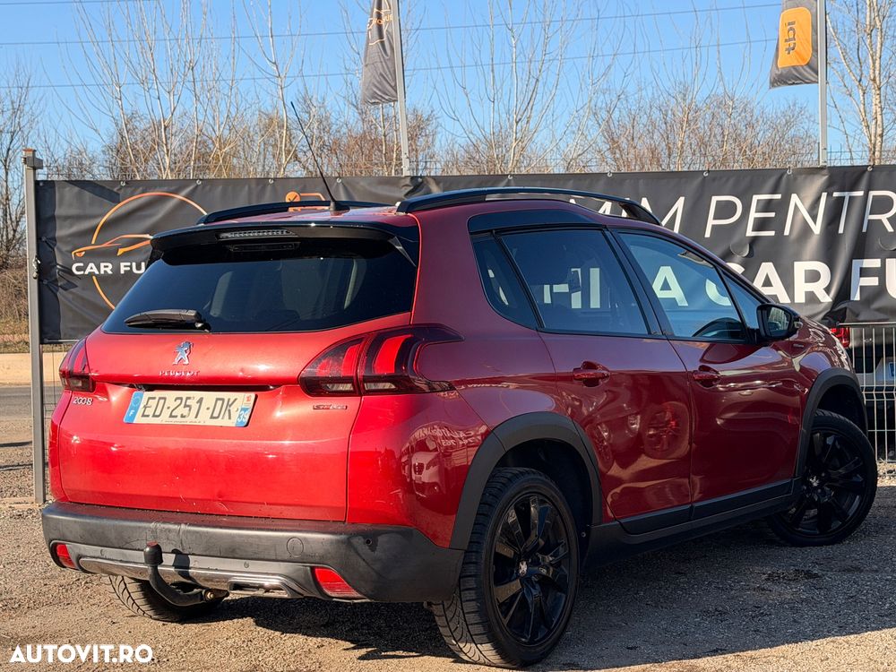 Peugeot 2008 1.2 PureTech Turbo GT-Line - 9