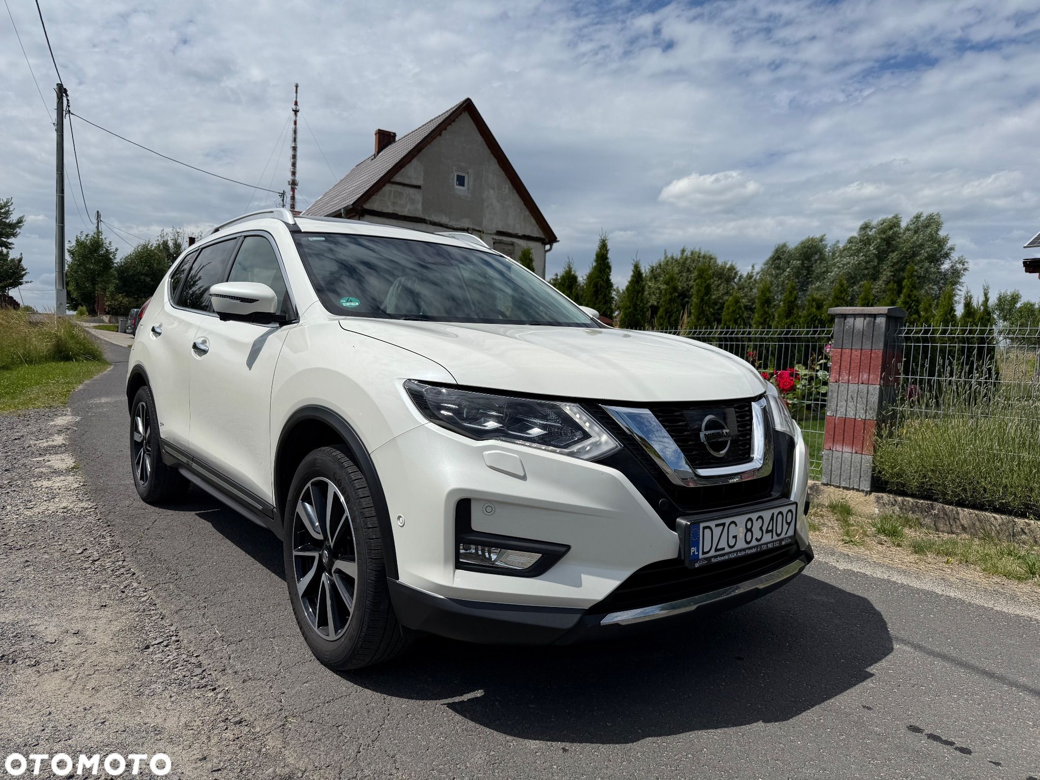 Nissan X-Trail 1.6 DIG-T Tekna 2WD 7os - 1