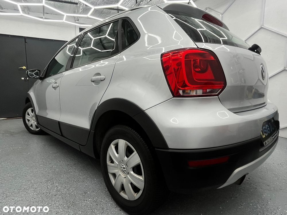 Volkswagen Polo Cross - 14