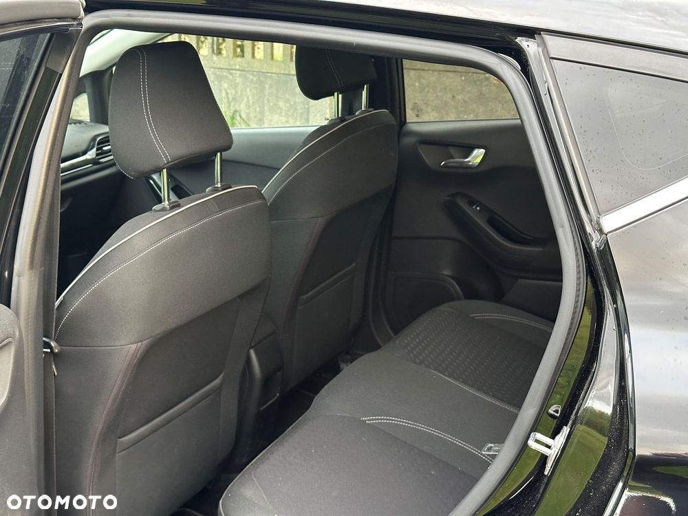 Ford Fiesta 1.0 EcoBoost Titanium - 25