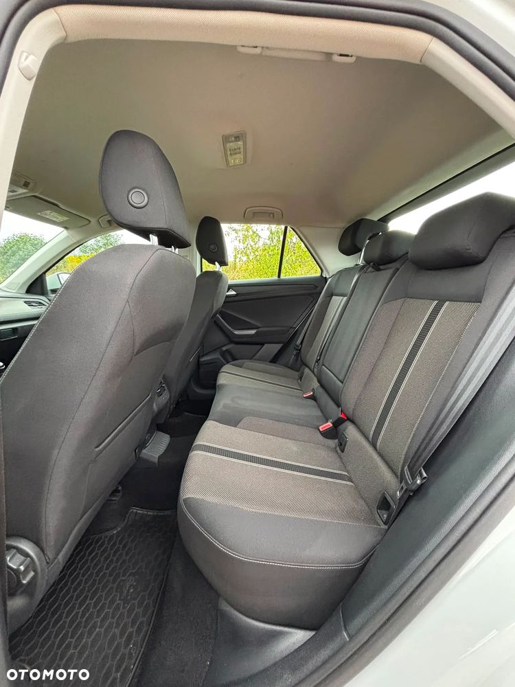 Volkswagen T-Roc 1.5 TSI GPF ACT Premium - 9