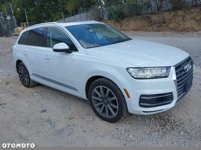 Audi Q7 3.0 TFSI Quattro Tiptronic - 1