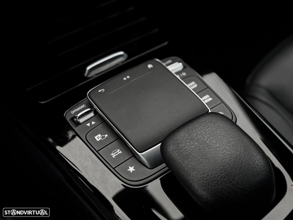 Mercedes-Benz A 250 e Progressive - 26