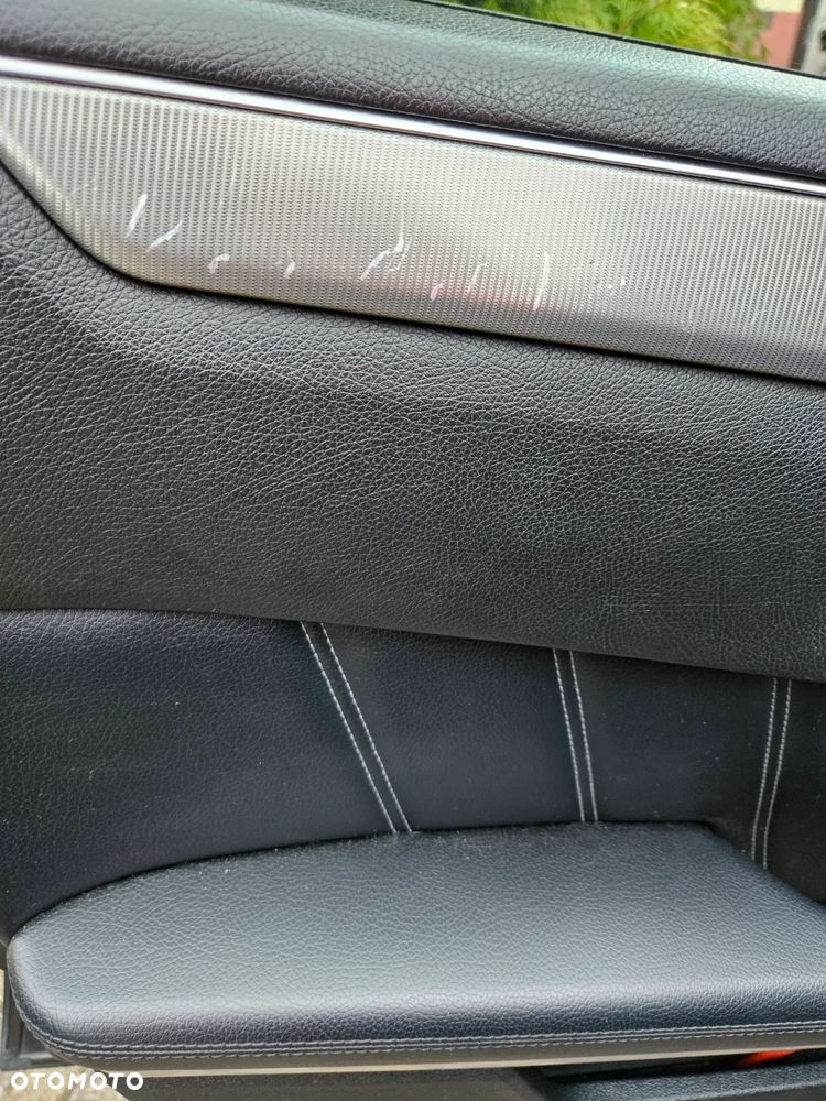 Mercedes-Benz Klasa E 200 BlueTEC 7G-TRONIC Avantgarde - 15