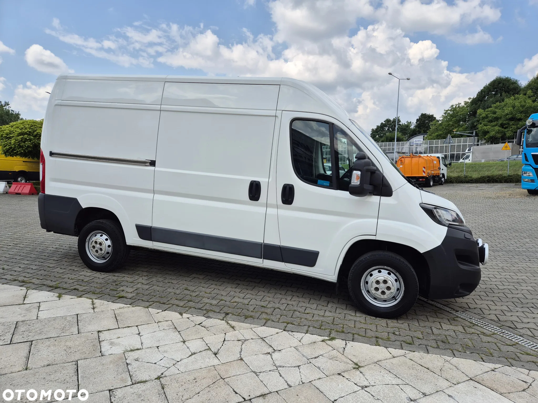 Peugeot BOXER 335 2.0 Blue HDi / JAK DUCATO I JUMPER / 1 WŁ / EURO 6 / WEBASTO / KAMERA COFANIA / L2H2 / BEZWYPADKOWY - 6