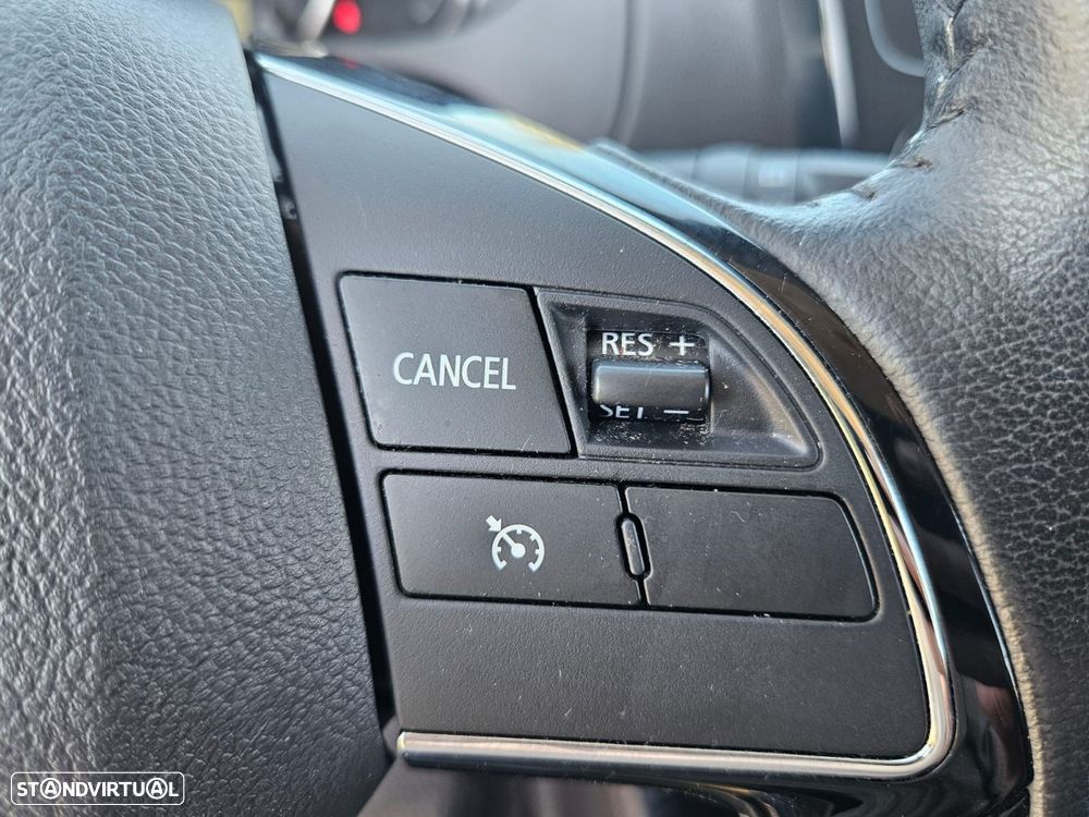 Mitsubishi Space Star 1.2 Intense - 34