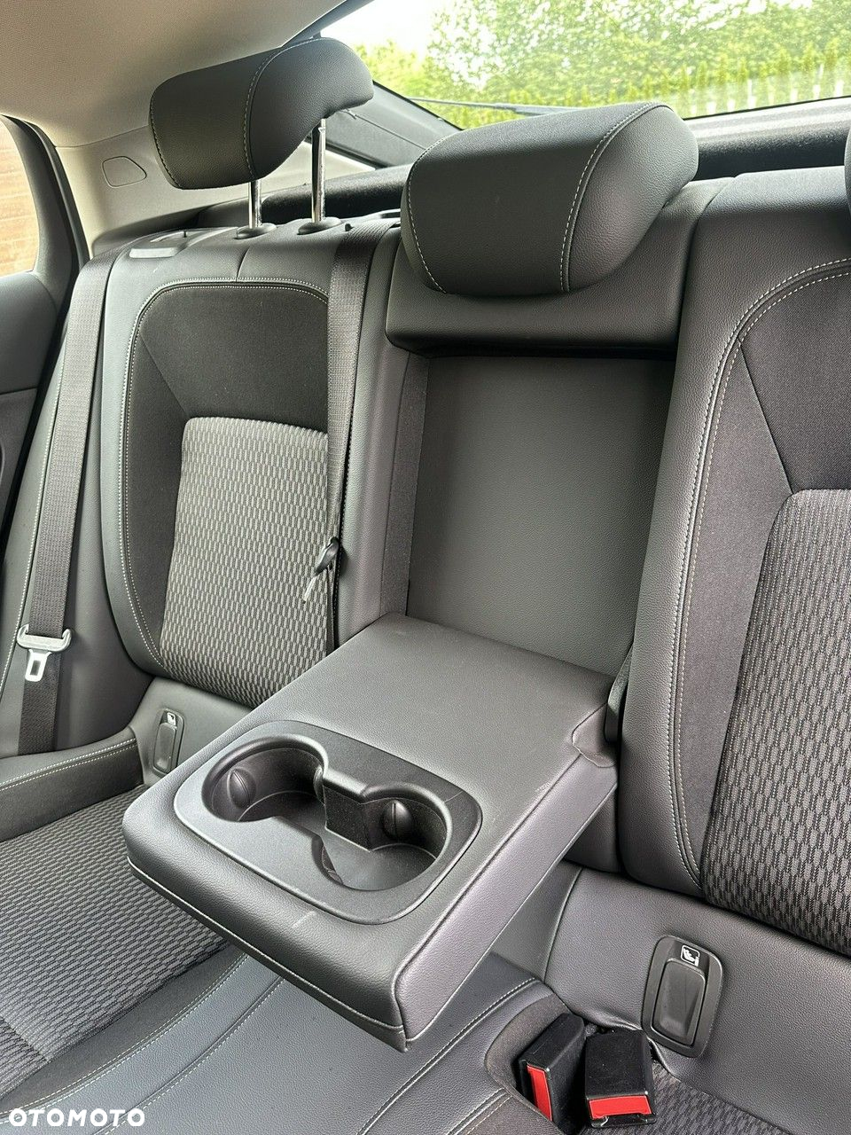 Opel Insignia - 24