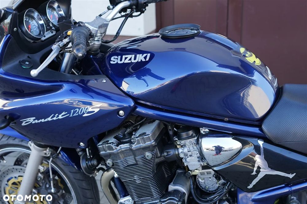 Suzuki Bandit - 27