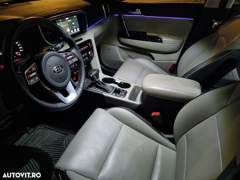 Kia Sportage 1.6 CRDI AWD Eco-Dynamics+ (48V M-H) DCT PLATINUM - 31