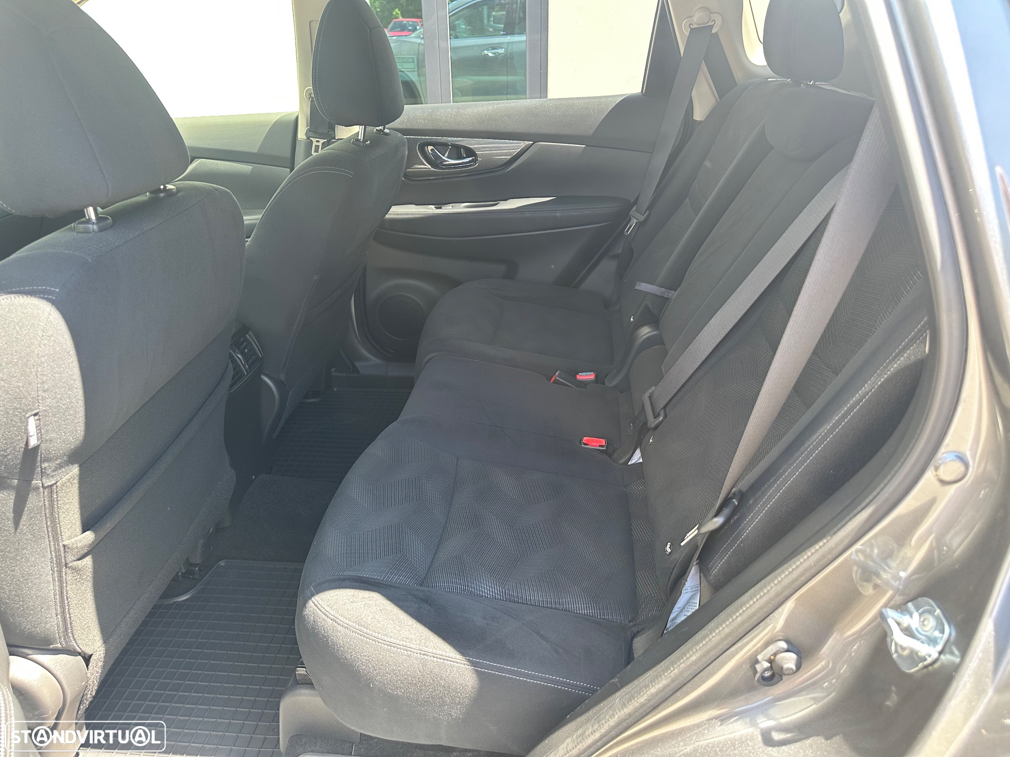 Nissan X-Trail 1.6 dCi Acenta Xtronic - 40