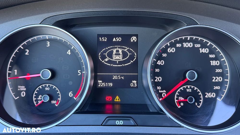 Volkswagen Golf Variant 1.6 TDI BlueMotion Trendline - 17