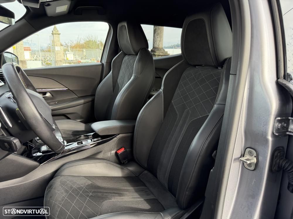 Peugeot 2008 1.2 PureTech GT Pack EAT8 - 10