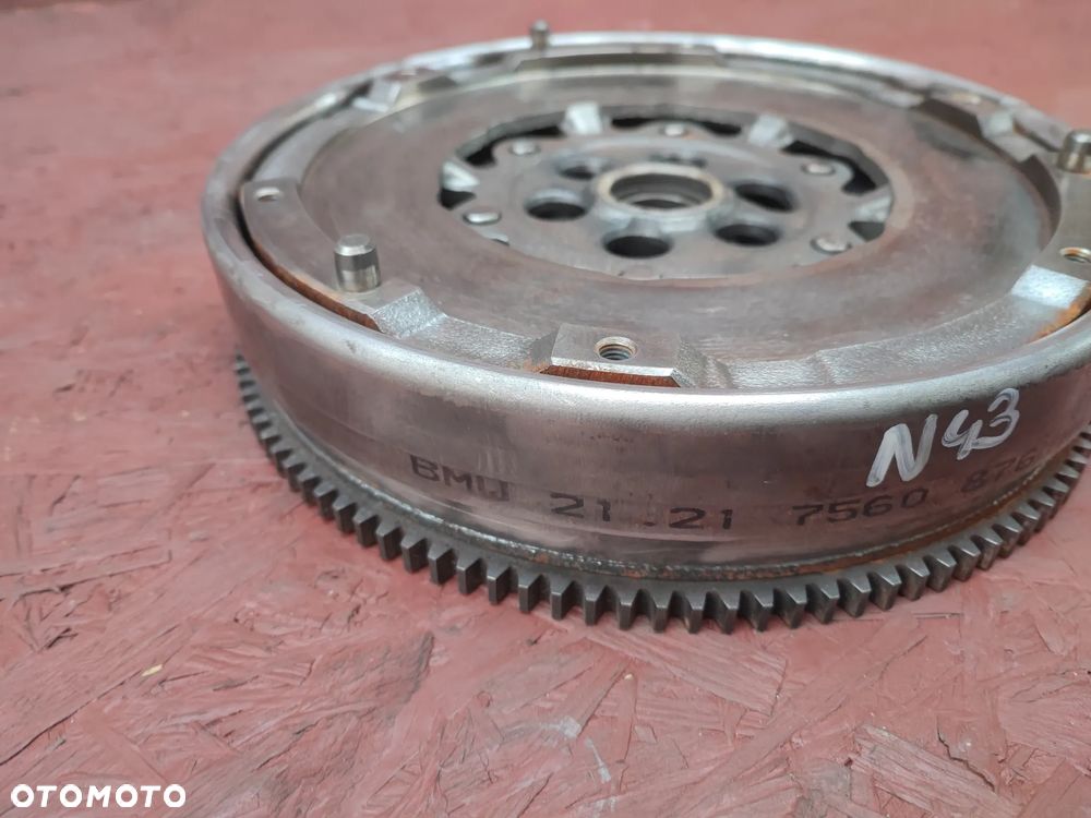 BMW E60LCI / E82 / E81 / E88 / E90 / E91 / E92 / E93 ORYGINALNE KOŁO DWUMASOWE / KOŁO ZAMACHOWE DO SILNIKÓW GAMY N43 / N46 ( 1.8i / 2.0i ) MARKI LUK O NR. 21 20 7 560 876 OEM SPRAWNE W 100% - 4