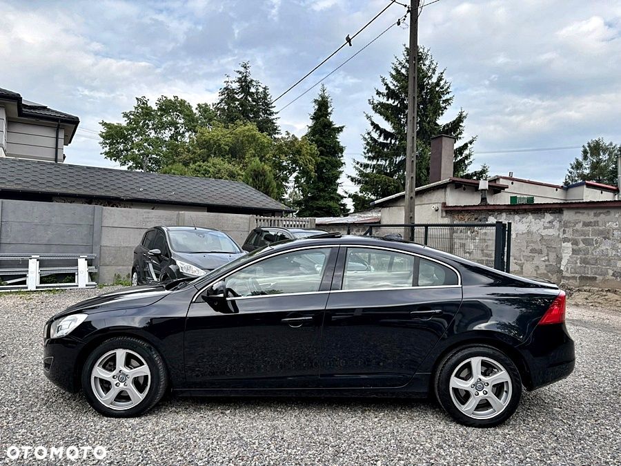 Volvo S60 D3 Summum - 3