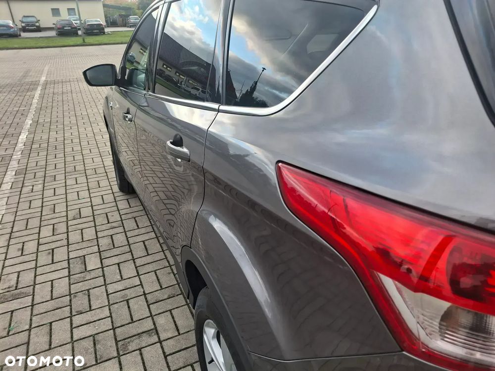 Ford Kuga 2.0 TDCi Titanium - 13
