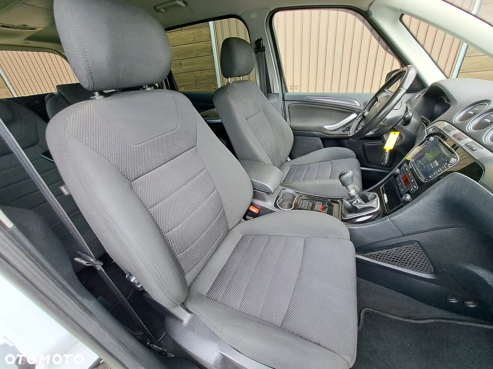 Ford Galaxy 2.0 TDCi Titanium - 30