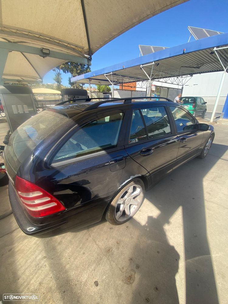 Mercedes-Benz C 180 - 5