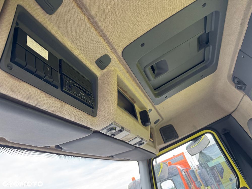 Renault Kerax Wywrotka Tylko 93 tys km SPECJALNY Solarka Piaskarka Czołownica - 19
