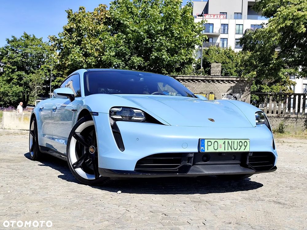 Porsche Taycan Turbo - 3