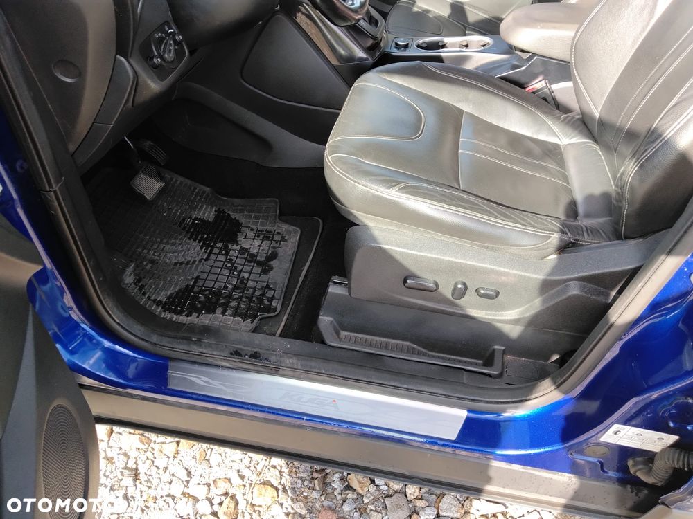 Ford Kuga 1.6 EcoBoost 4x4 Titanium - 8