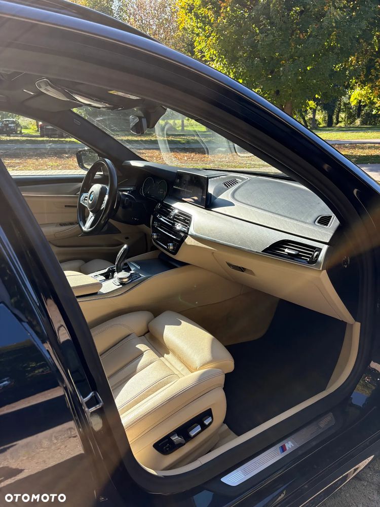 BMW Seria 5 540i xDrive M Sport sport - 23