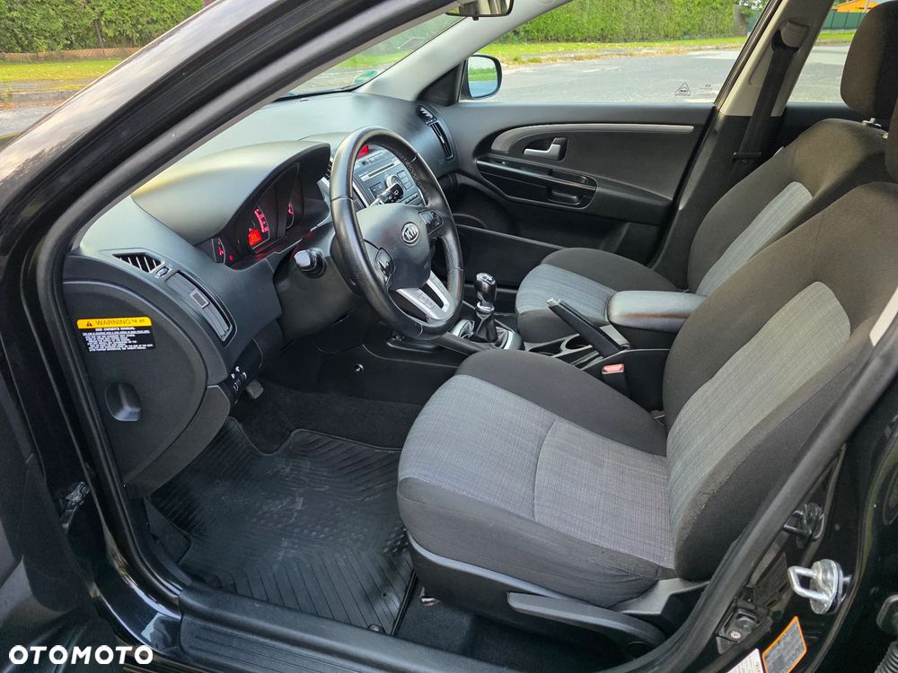 Kia Ceed 1.6 Comfort - 27