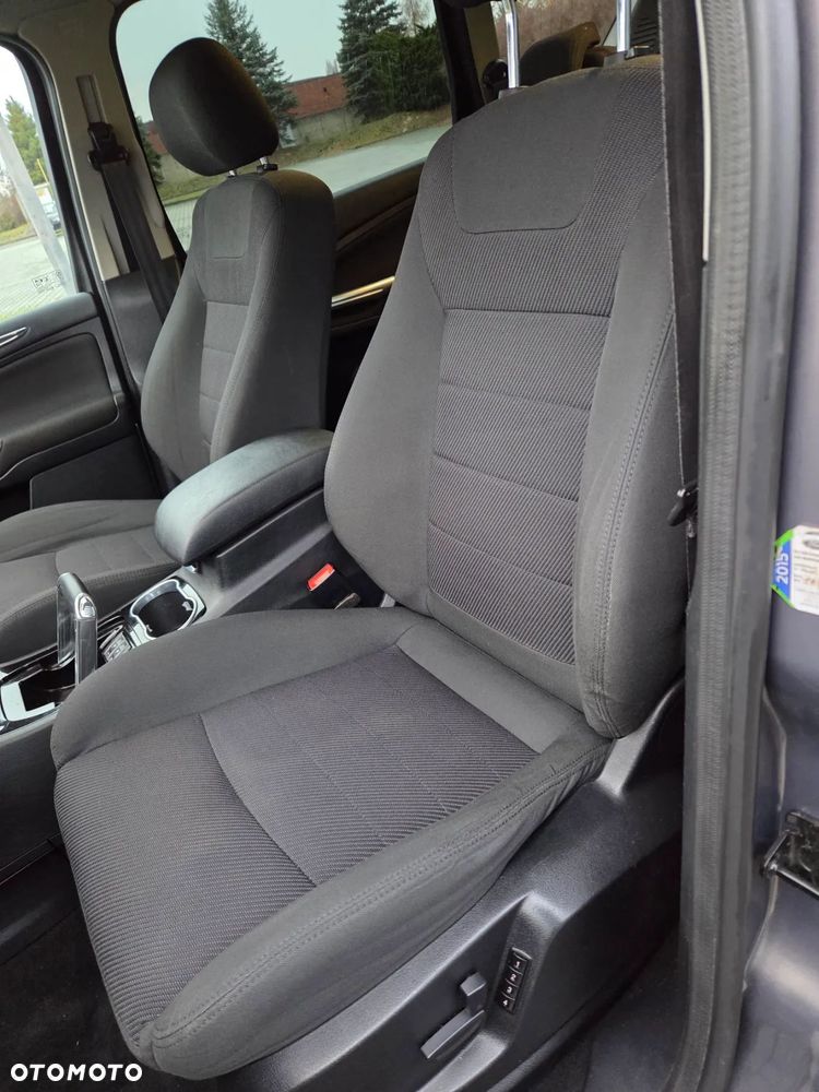 Ford S-Max 2.0 TDCi DPF Titanium X - 5