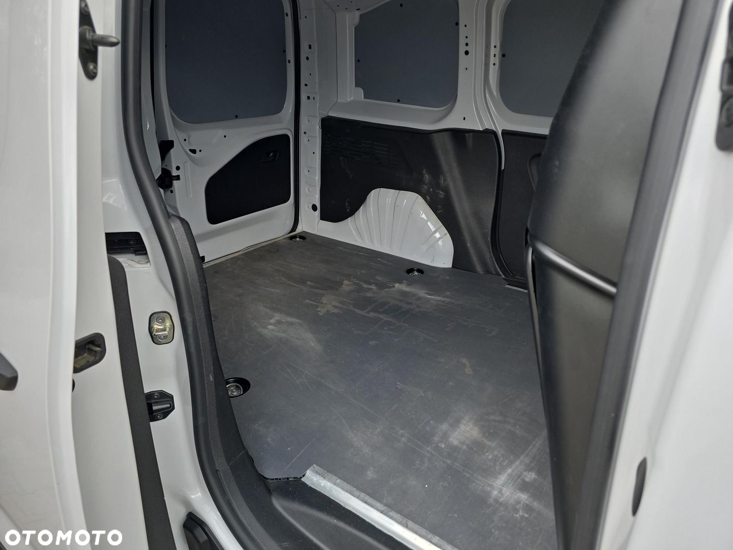 Toyota PROACE CITY - 15