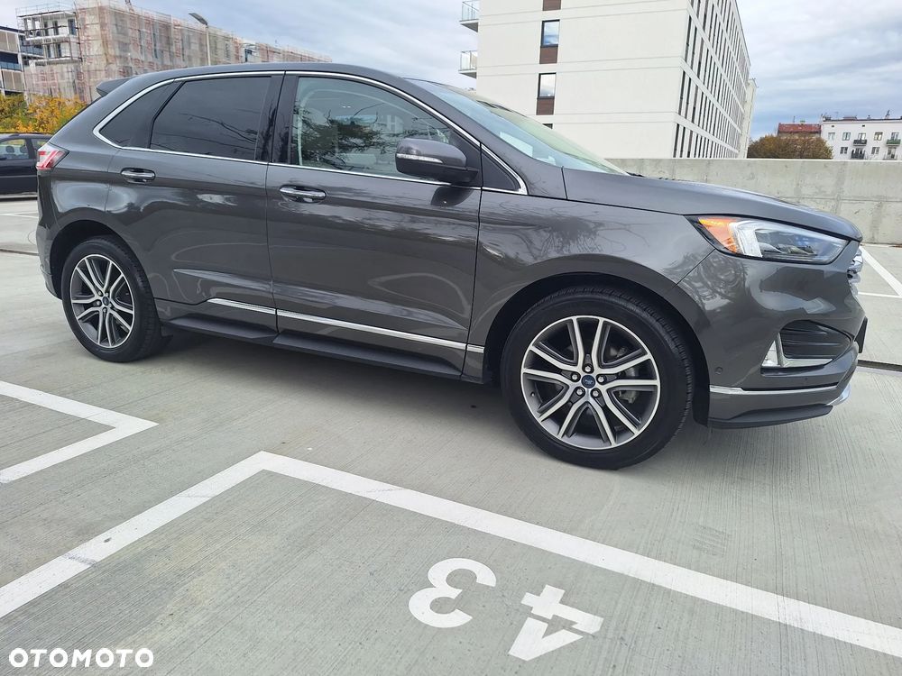 Ford Edge - 8