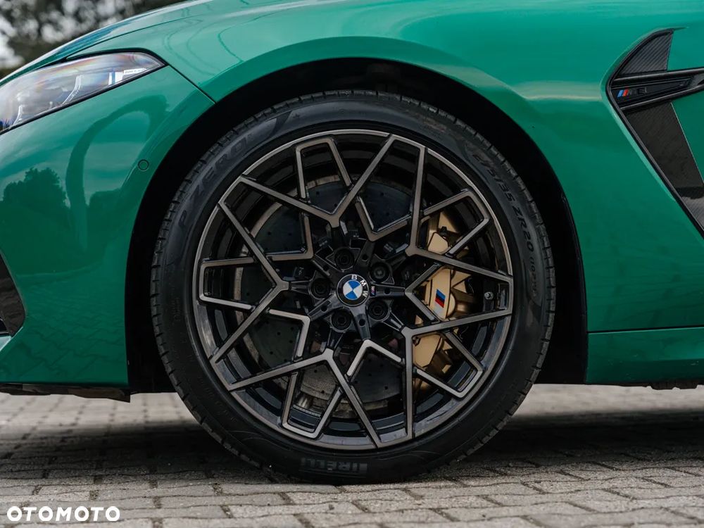 BMW M8 Competition - 4