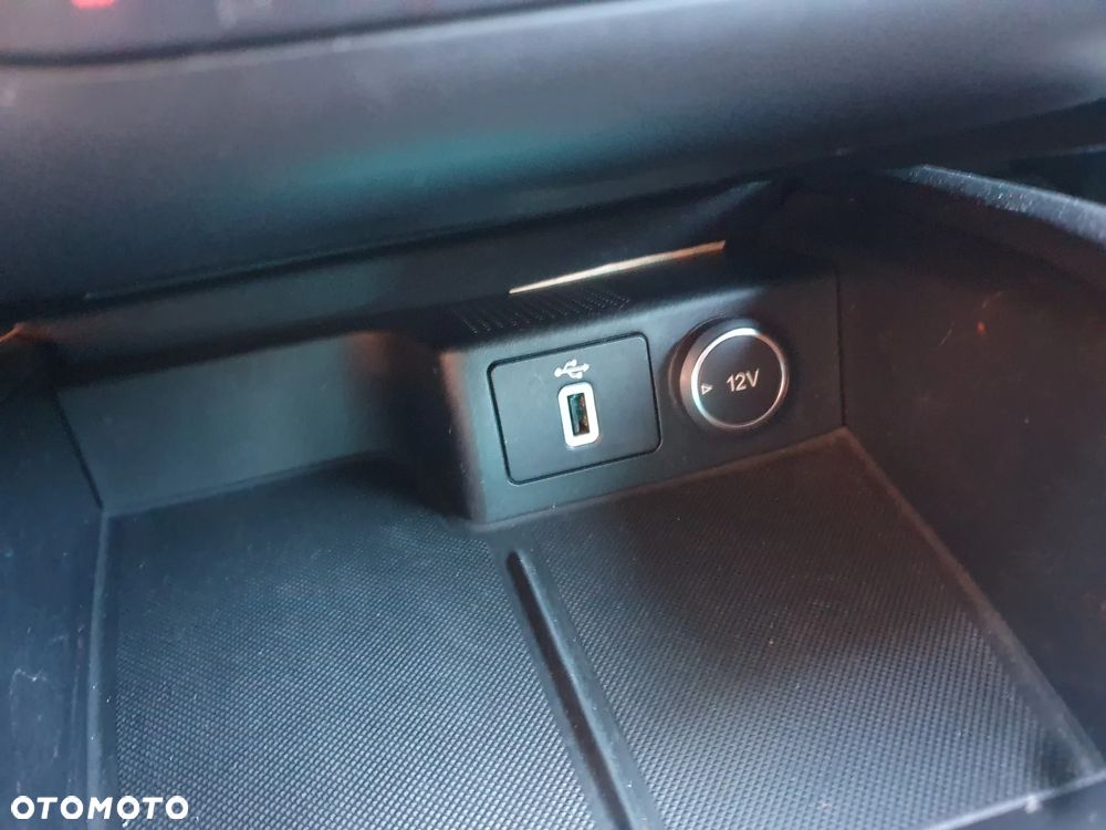 Ford Focus SW 1.5 EcoBlue S&S ST-LINE - 23