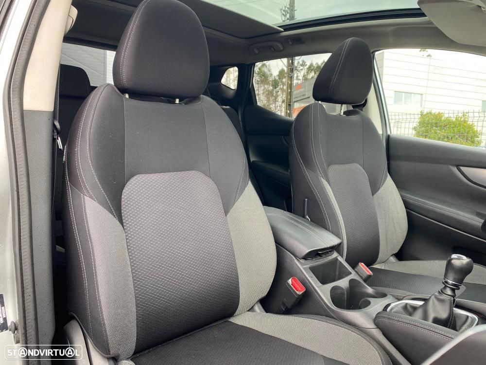 Nissan Qashqai 1.5 dCi N-Connecta - 9