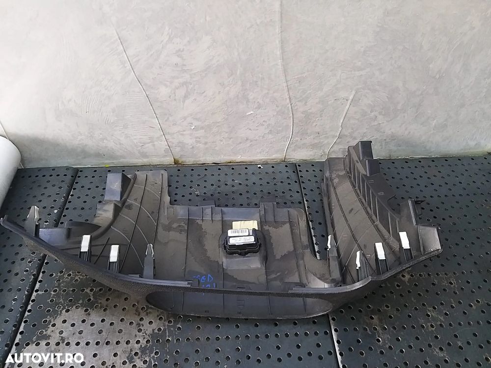 Panou ornament bord kia ceed 2 jd 84760a2000 - 2