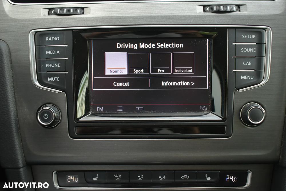 Volkswagen Golf 1.6 TDI DPF BMT DSG Comfortline - 16