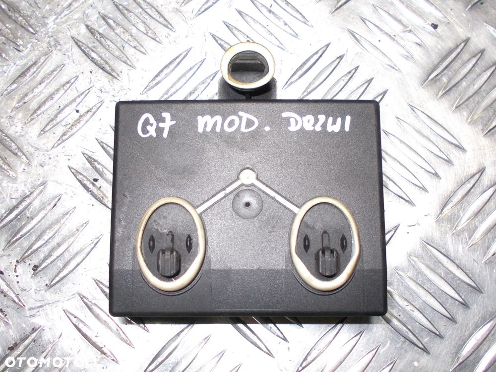 Audi Q7 4L sterownik moduł drzwi lewy przód - 2