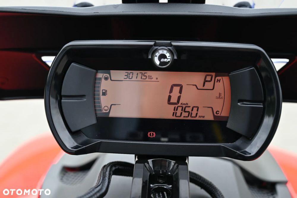 Can-Am Ryker - 8