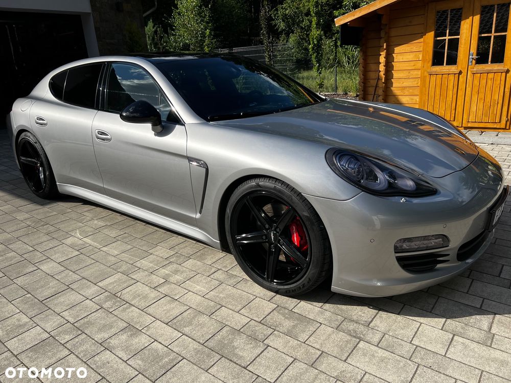Porsche Panamera 4S - 2
